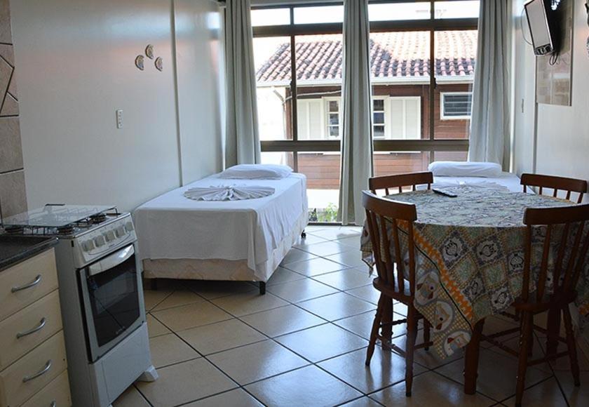 Hshotelaria